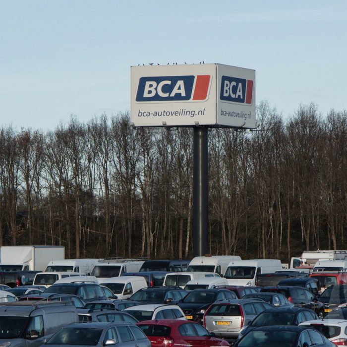 Reclamemast BCA Autoveiling