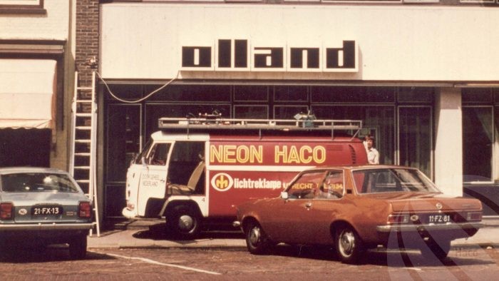 haco-bus-1976
