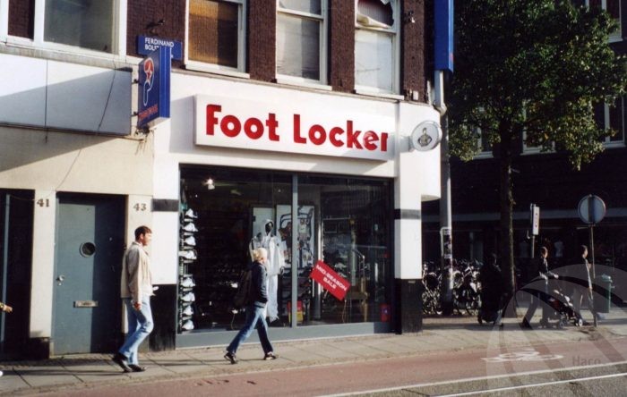 oude-footlock-gevelreclame